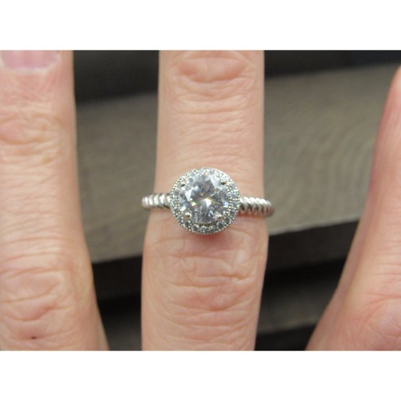 Size 7 Sterling Silver Halo Style CZ Braided Band Ring Vintage Statement - Picture 3 of 8